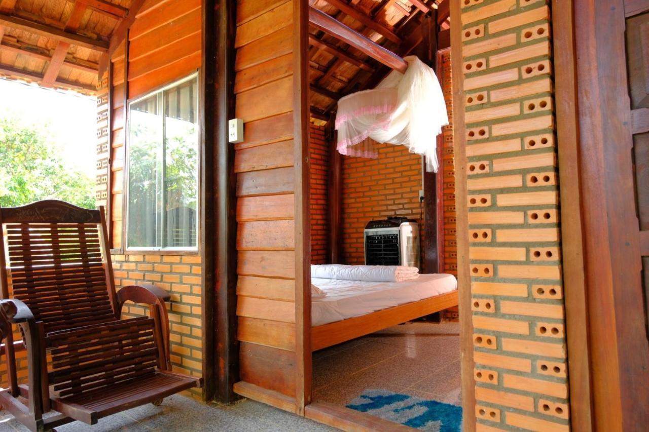 Du Nam Rever Side Cat Tien Exterior foto